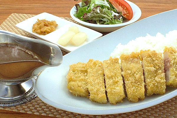 三元豚ロースカツカレー